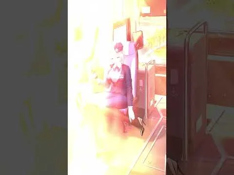 【放置少女】「今回のツアーをご利用頂きありがとうございました。足首が…いてて…。あ、ありがとうございます～。長く歩きすぎたかも…すこし揉んでくれます？」『巡遊ガイド』周瑜#保科李沙 #shorts